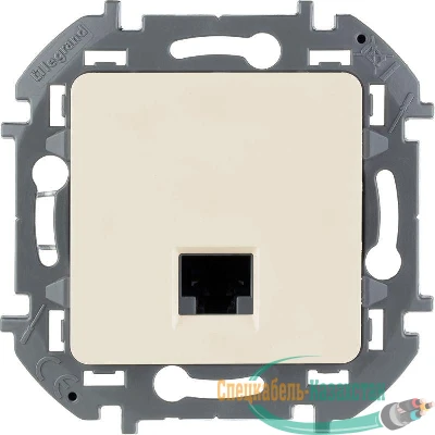 Розетка компьютерная Inspiria RJ45 кат.6 UTP механизм сл. кость Leg 673831