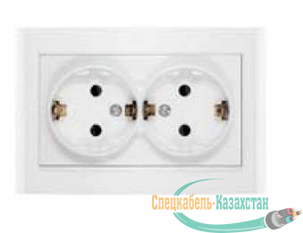 Розетка 2-м СП Бриллиант защ. шторки с заземл. бел. UNIVersal 7947540