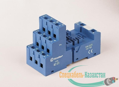 Розетка с винт. клеммами для реле 62.32 62.33 металл. клипса 092.7 FINDER 9203SMA