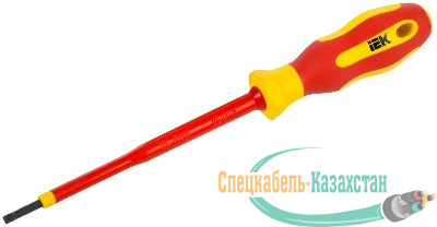 Отвертка диэлектрическая SL3.0х100 Т2 ARMA2L 5 IEK A2L5-SC30-T2-SL-30-100