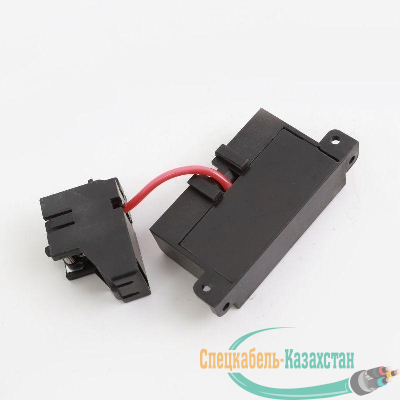 Расцепитель пониженного напряжения UVT для MGS250 напряжение AC230 DKC UVT-MGS250AC230R