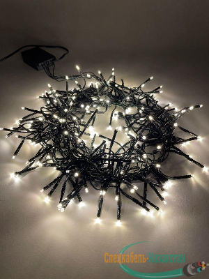 Гирлянда светодиодная "Нить Мишура" 2м 200LED 220В IP20 зел. провод тепл. свет ЭРА Б0047970