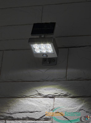 Прожектор садовый ERAFS048-08 6LED 150лм с датчиком движения солнечная батарея ЭРА Б0044248